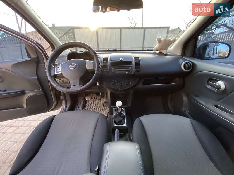 Хэтчбек Nissan Note 2011 в Андрушевке