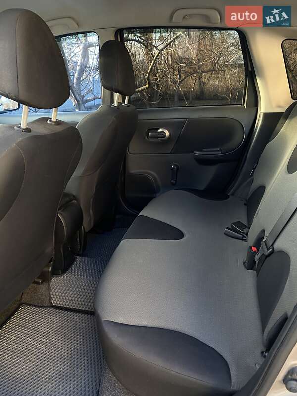 Хэтчбек Nissan Note 2011 в Андрушевке