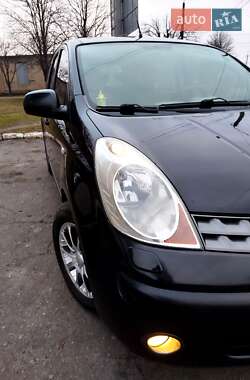 Хэтчбек Nissan Note 2006 в Первомайске