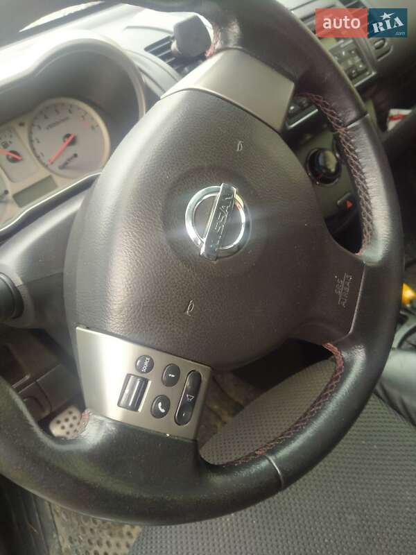 Хэтчбек Nissan Note 2008 в Одессе