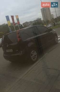 Хэтчбек Nissan Note 2013 в 