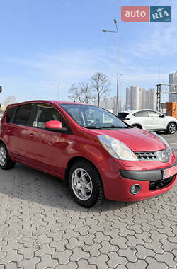 Хетчбек Nissan Note 2008 в Києві