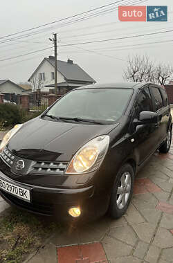 Хэтчбек Nissan Note 2008 в Тернополе