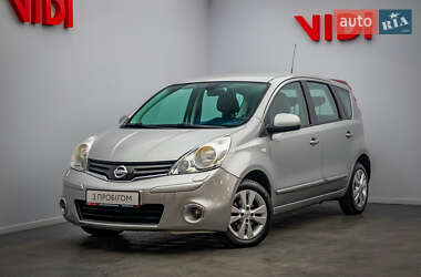 Хэтчбек Nissan Note 2013 в Киеве