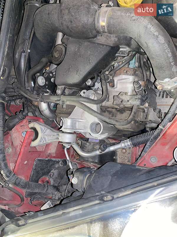 Хэтчбек Nissan Note 2011 в Ровно