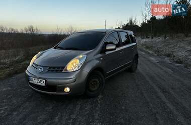 Хэтчбек Nissan Note 2007 в Зборове