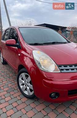 Хэтчбек Nissan Note 2008 в Киеве