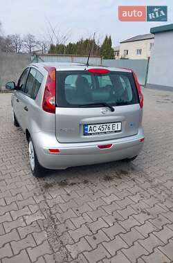 Хэтчбек Nissan Note 2010 в Луцке