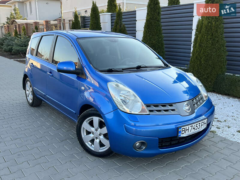 Хэтчбек Nissan Note 2007 в Одессе