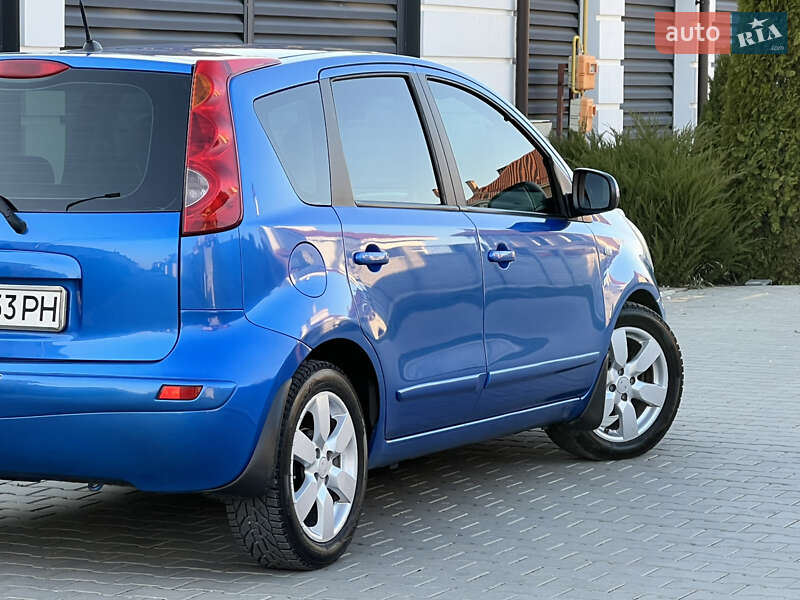 Хэтчбек Nissan Note 2007 в Одессе