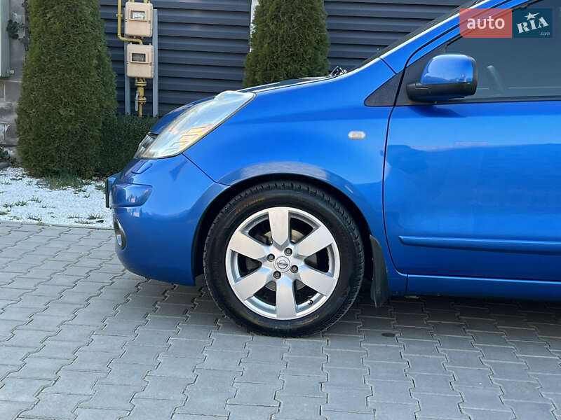 Хэтчбек Nissan Note 2007 в Одессе