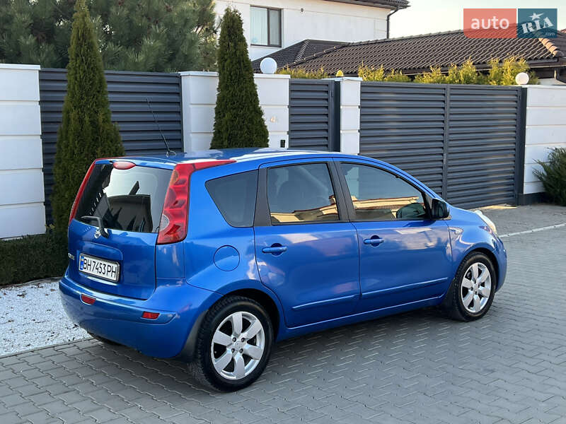 Хэтчбек Nissan Note 2007 в Одессе