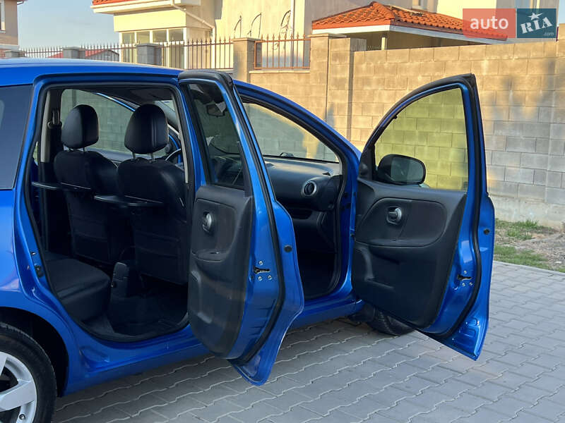 Хэтчбек Nissan Note 2007 в Одессе