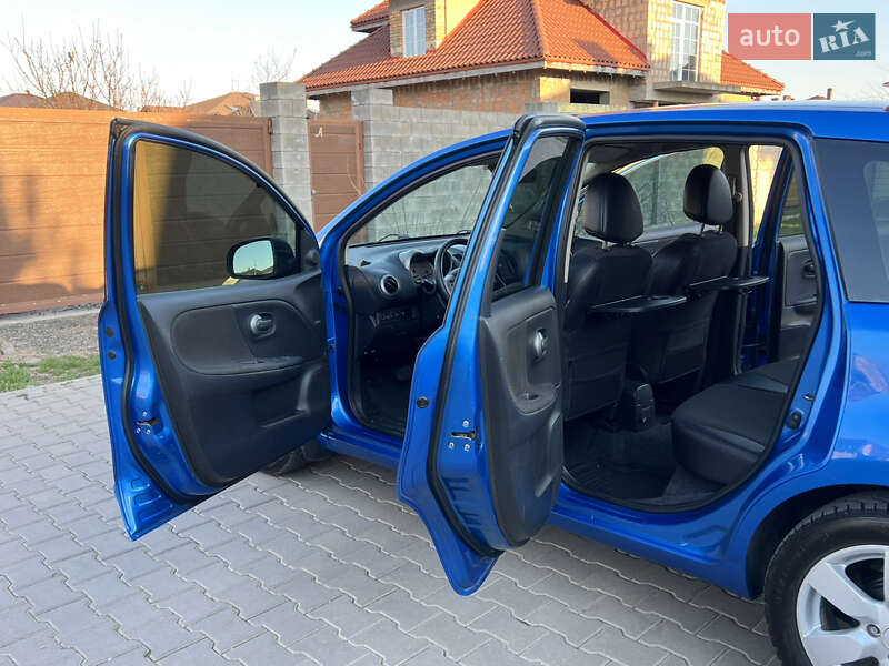 Хэтчбек Nissan Note 2007 в Одессе