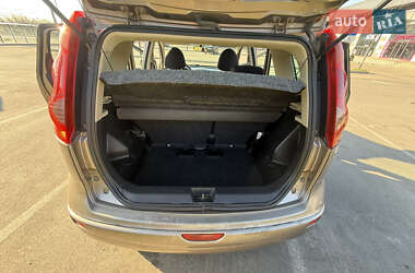Хэтчбек Nissan Note 2008 в 