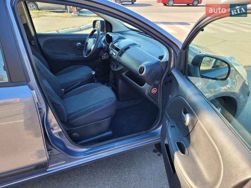 Хэтчбек Nissan Note 2007 в Одессе