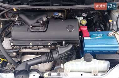 Хэтчбек Nissan Note 2006 в 