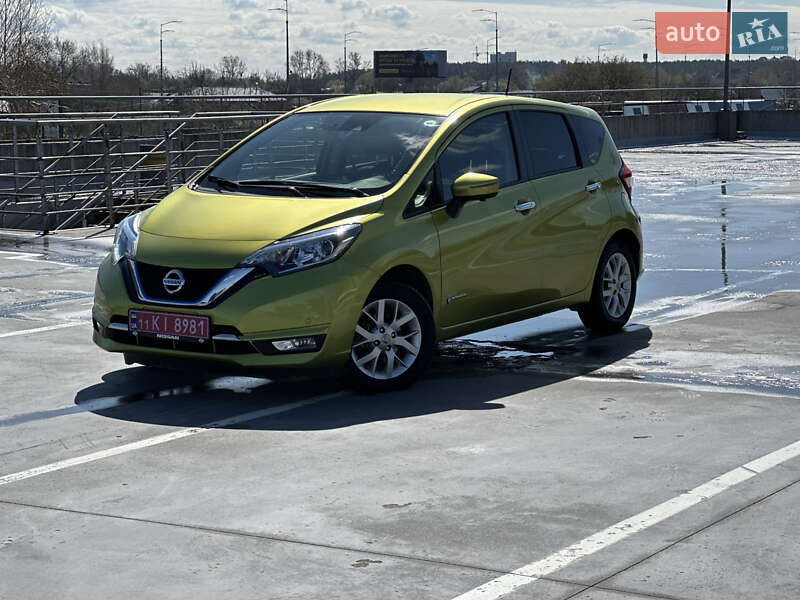 Хэтчбек Nissan Note 2019 в 