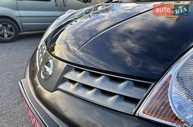 Хэтчбек Nissan Note 2006 в 