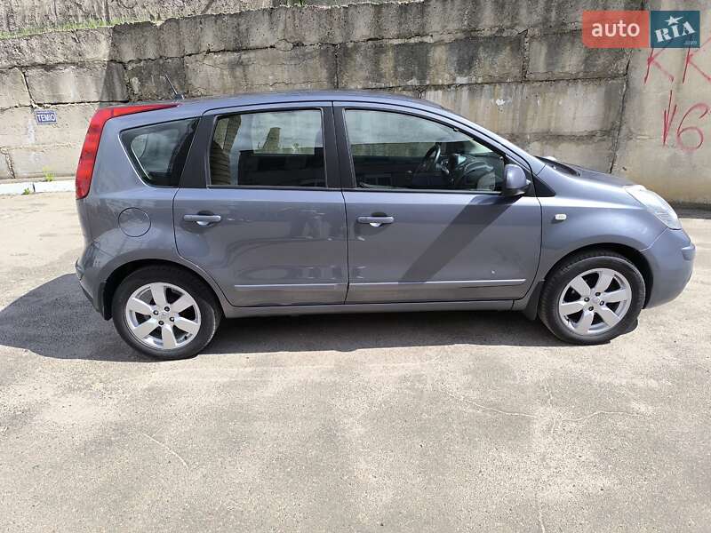 Хетчбек Nissan Note 2008 в Києві