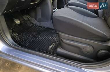 Хэтчбек Nissan Note 2008 в 