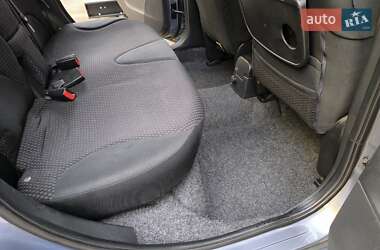 Хэтчбек Nissan Note 2008 в 