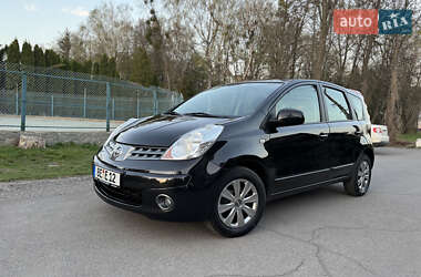 Хэтчбек Nissan Note 2008 в Умани