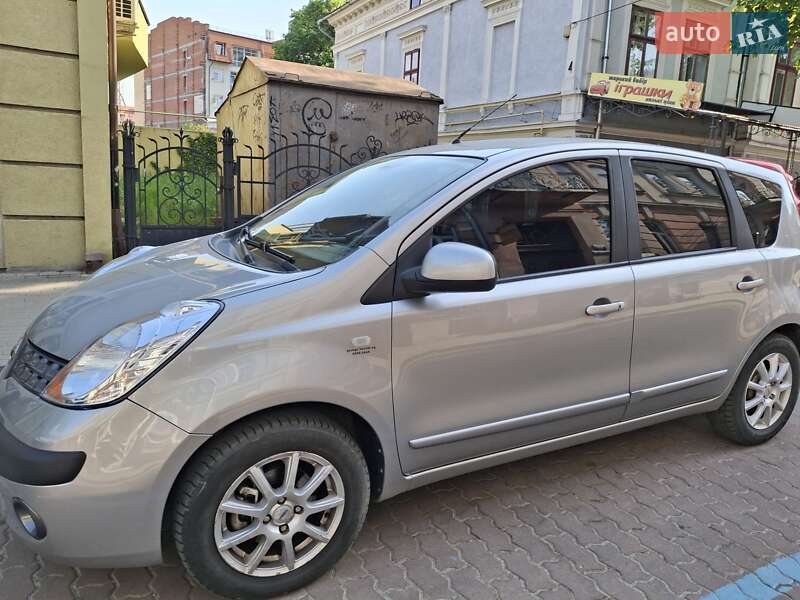 Хетчбек Nissan Note 2007 в Івано-Франківську