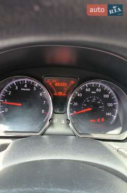 Хэтчбек Nissan Note 2014 в 