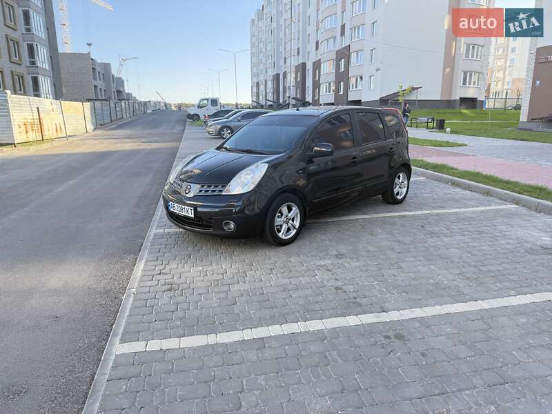 Хетчбек Nissan Note 2006 в 
