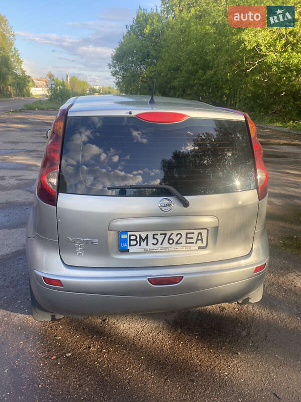 Хетчбек Nissan Note 2012 в Шостці