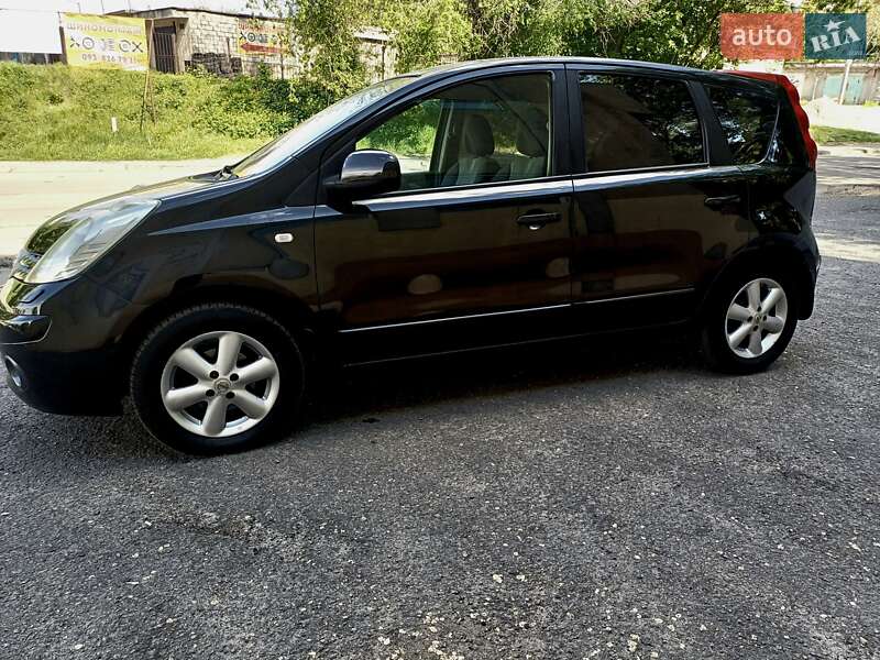Хетчбек Nissan Note 2007 в Кам'янському