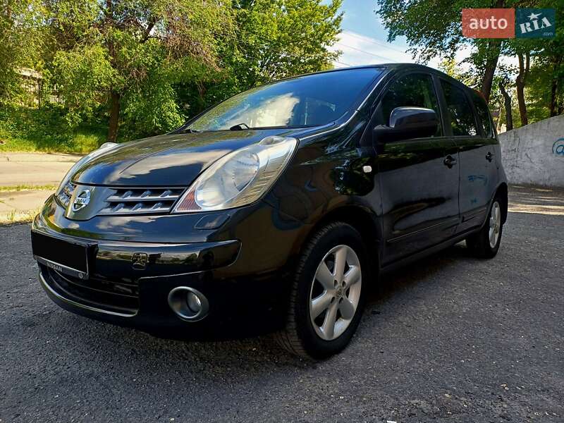 Хетчбек Nissan Note 2007 в Кам'янському