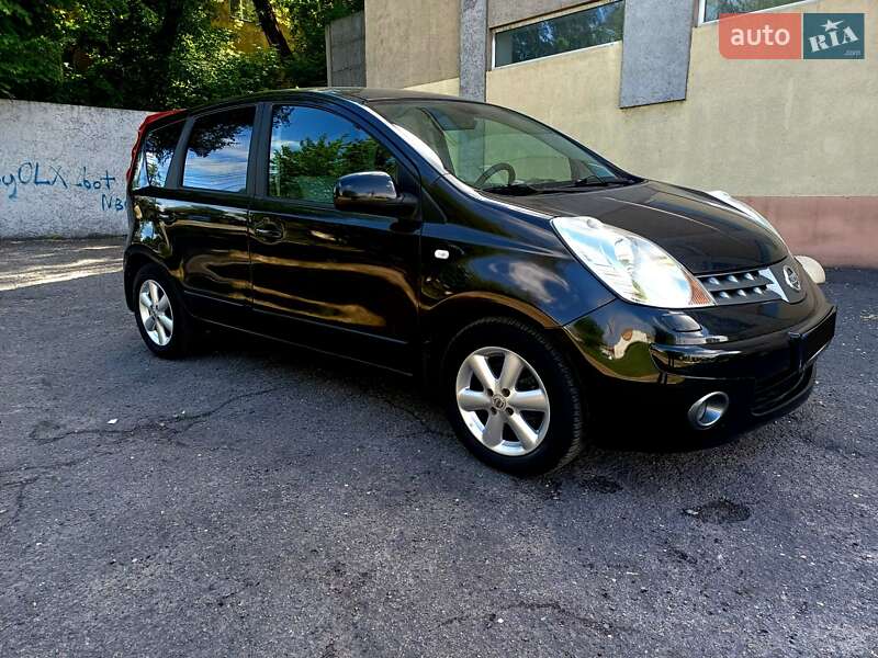 Хетчбек Nissan Note 2007 в Кам'янському