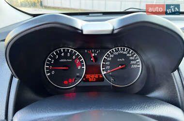 Хетчбек Nissan Note 2011 в 