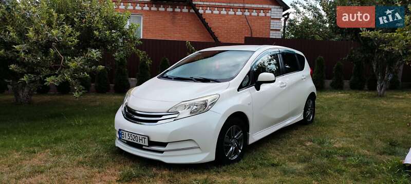 Nissan Note 2012