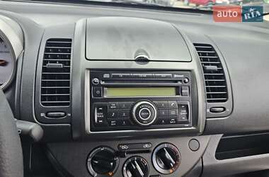 Хэтчбек Nissan Note 2008 в 
