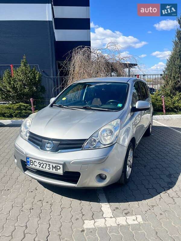 Nissan Note 2011