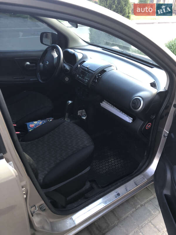 Хэтчбек Nissan Note 2008 в Ивано-Франковске