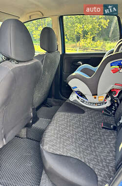 Хетчбек Nissan Note 2008 в 
