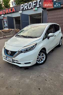 Хэтчбек Nissan Note 2019 в 