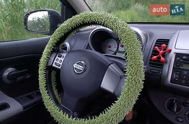 Хэтчбек Nissan Note 2008 в 