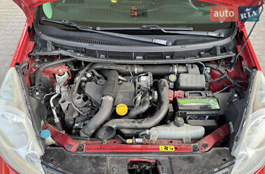 Хетчбек Nissan Note 2010 в 