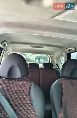Хэтчбек Nissan Note 2007 в 