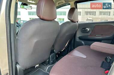 Хэтчбек Nissan Note 2007 в 