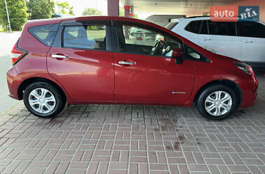 Хэтчбек Nissan Note 2016 в 