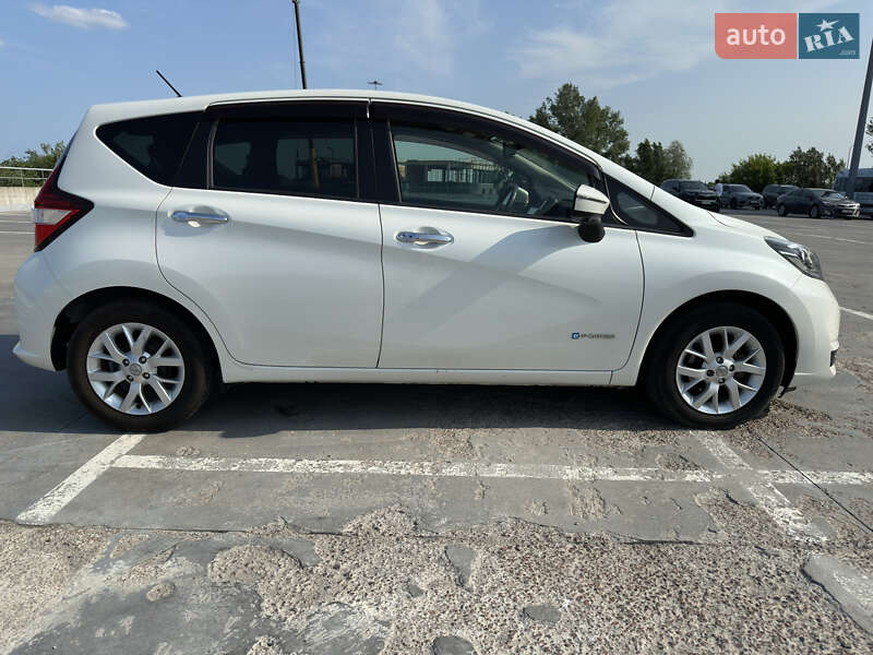 Хетчбек Nissan Note 2017 в Києві