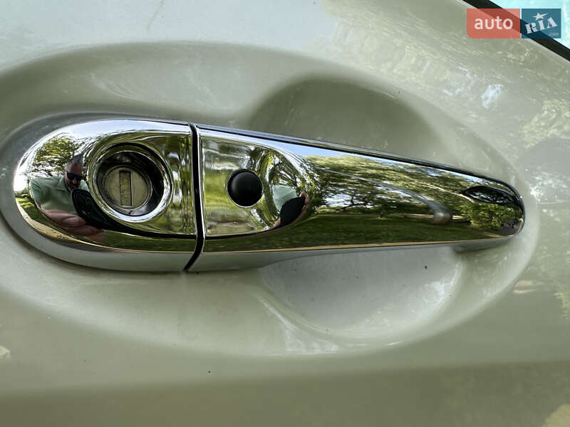 Хетчбек Nissan Note 2017 в Києві