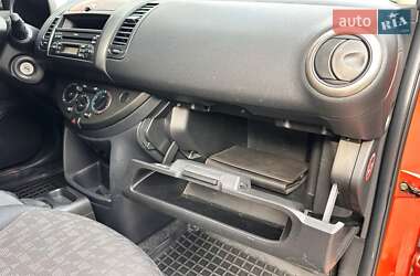 Хетчбек Nissan Note 2006 в 