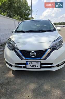 Хэтчбек Nissan Note 2017 в Киеве